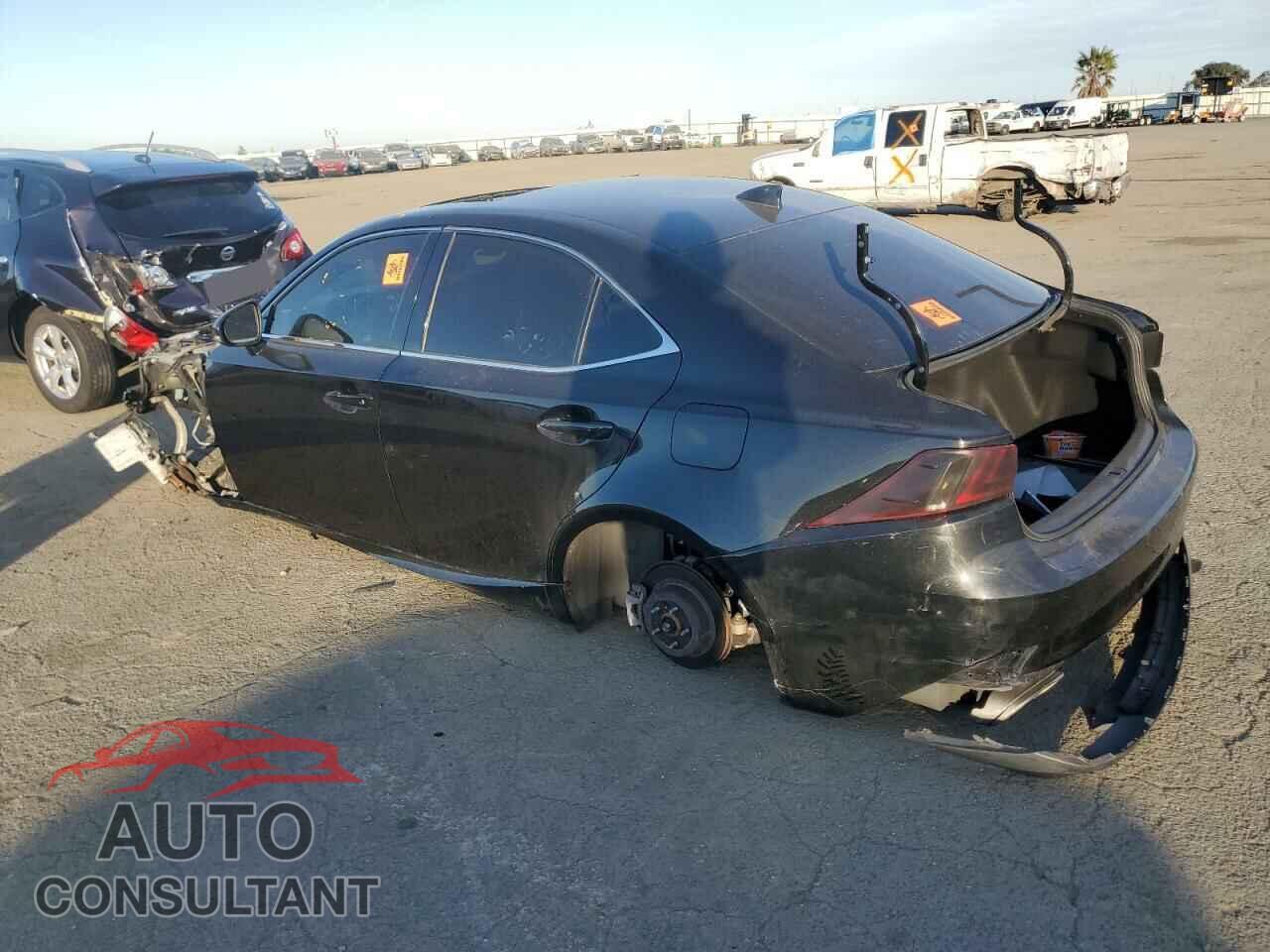 LEXUS IS 2017 - JTHBE1D27H5030444