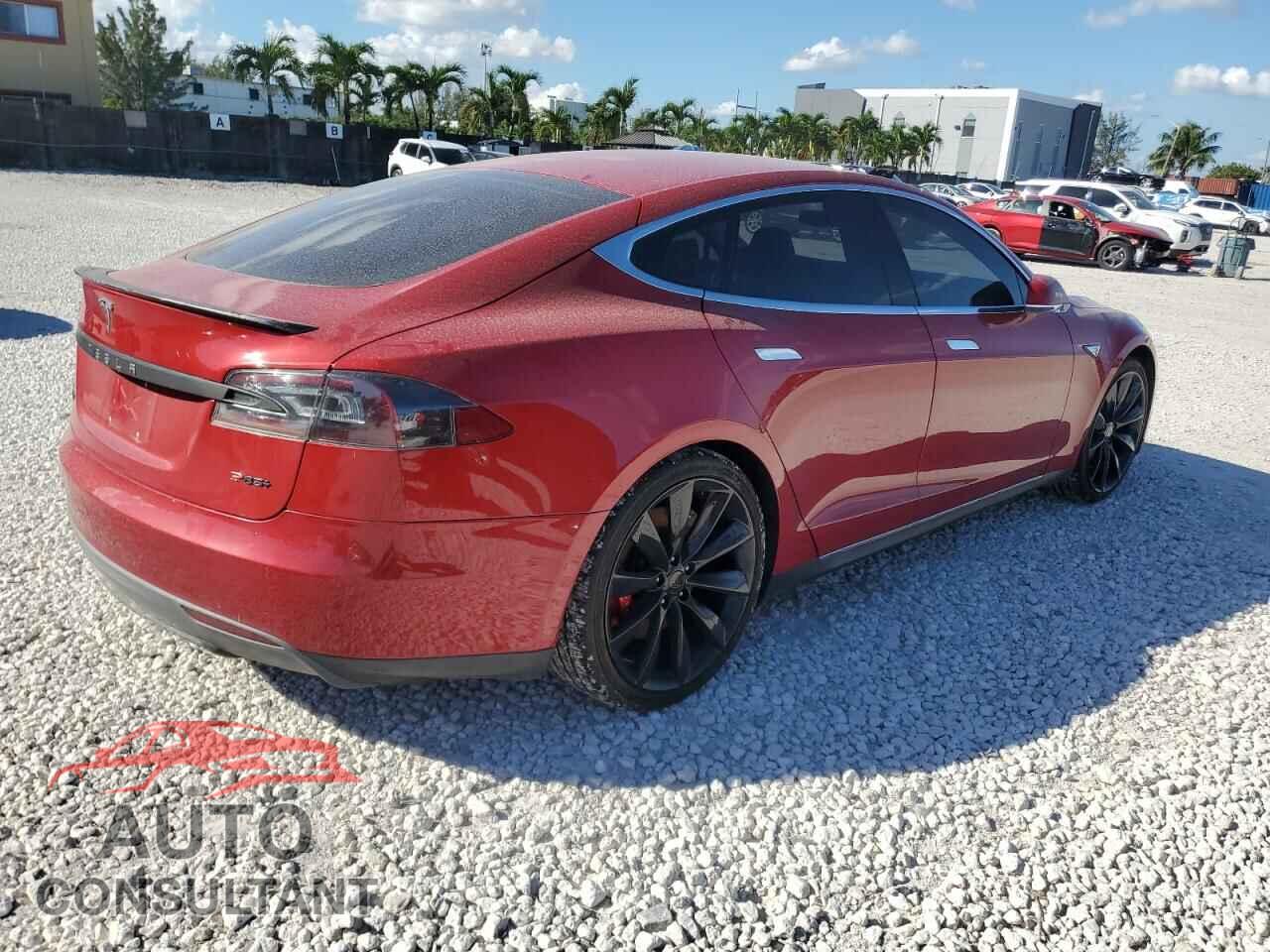 TESLA MODEL S 2014 - 5YJSA1H12EFP35046