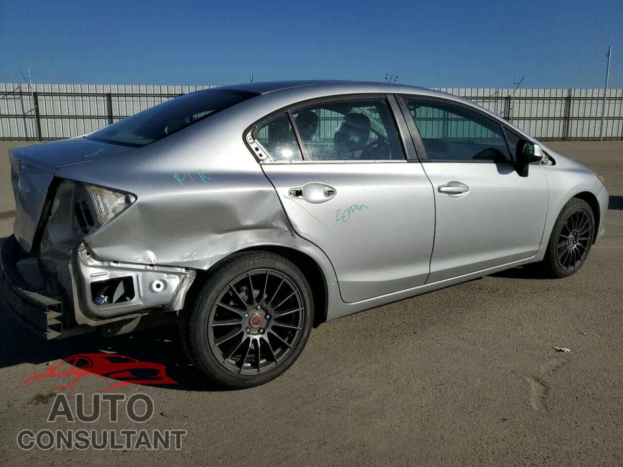 HONDA CIVIC 2012 - 19XFB2F50CE352395
