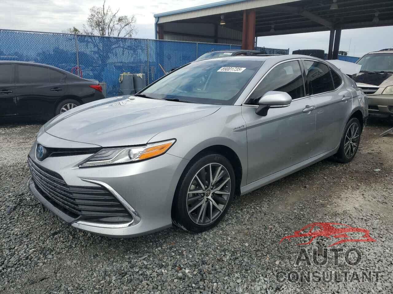 TOYOTA CAMRY 2021 - 4T1F31AK6MU566553