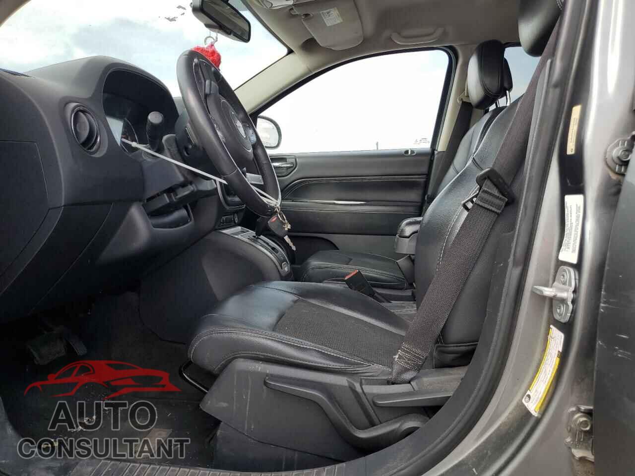 JEEP COMPASS 2014 - 1C4NJCEA1ED552855