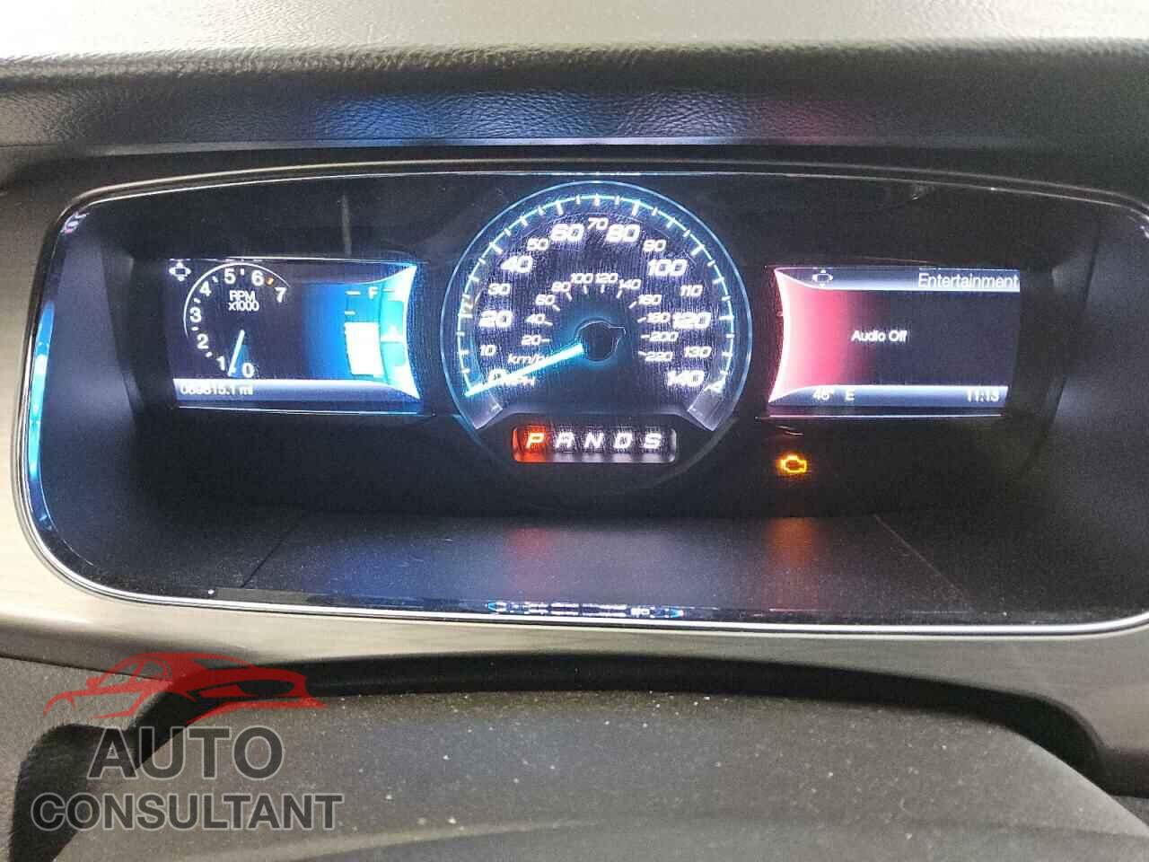 FORD TAURUS 2017 - 1FAHP2E88HG110960