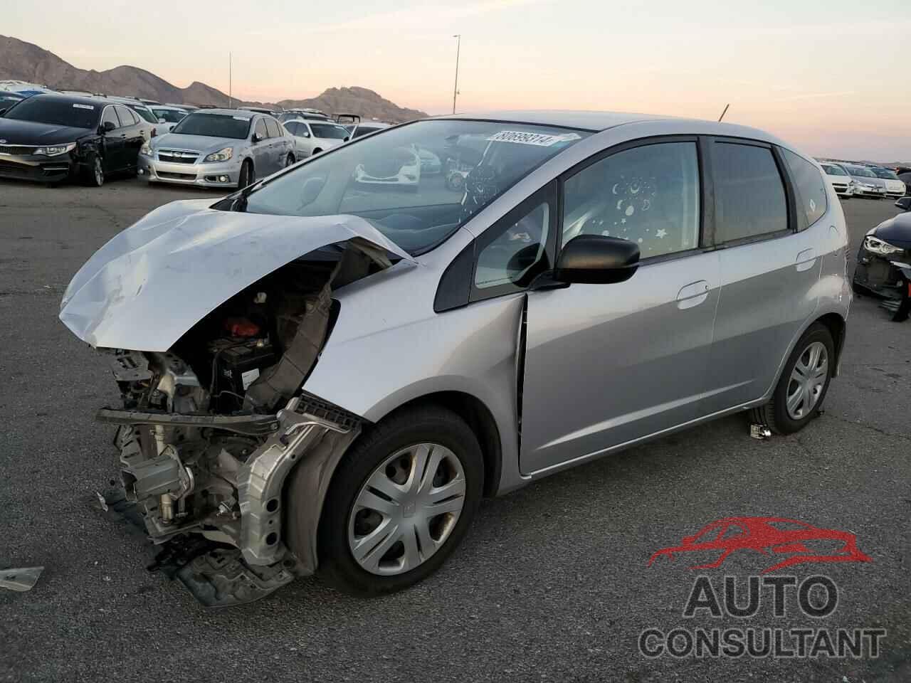 HONDA FIT 2011 - JHMGE8H38BS004008