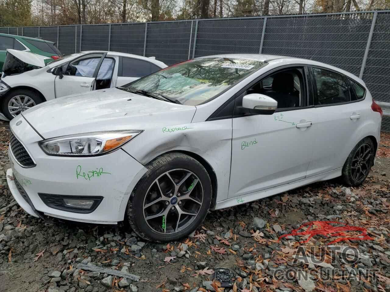 FORD FOCUS 2015 - 1FADP3K21FL366303