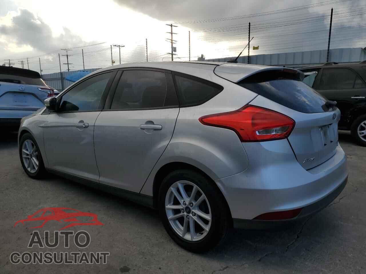 FORD FOCUS 2017 - 1FADP3K21HL216632