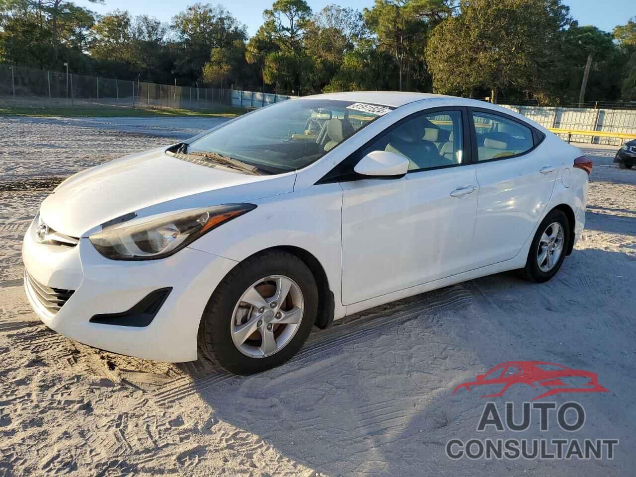 HYUNDAI ELANTRA 2015 - 5NPDH4AE1FH629922