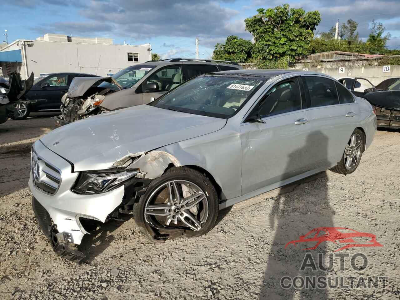 MERCEDES-BENZ E-CLASS 2020 - WDDZF8DBXLA752440