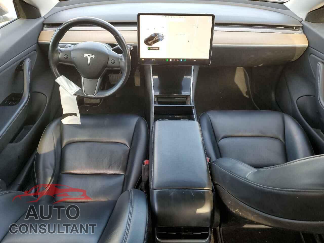 TESLA MODEL 3 2018 - 5YJ3E1EB5JF126811