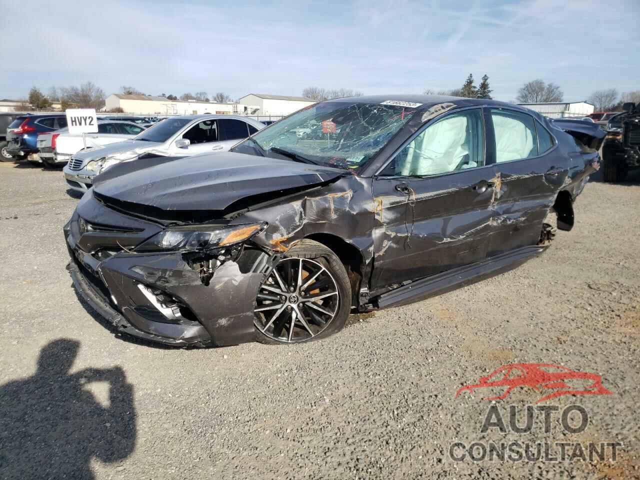 TOYOTA CAMRY 2022 - 4T1G11AK7NU682307