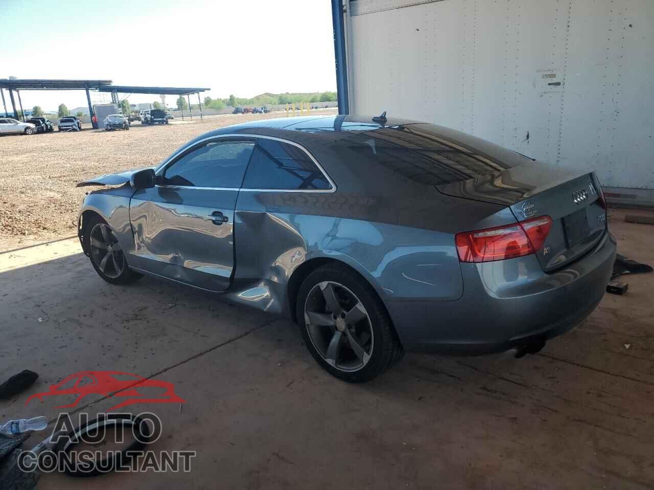 AUDI A5 2013 - WAUCFAFR4DA017033