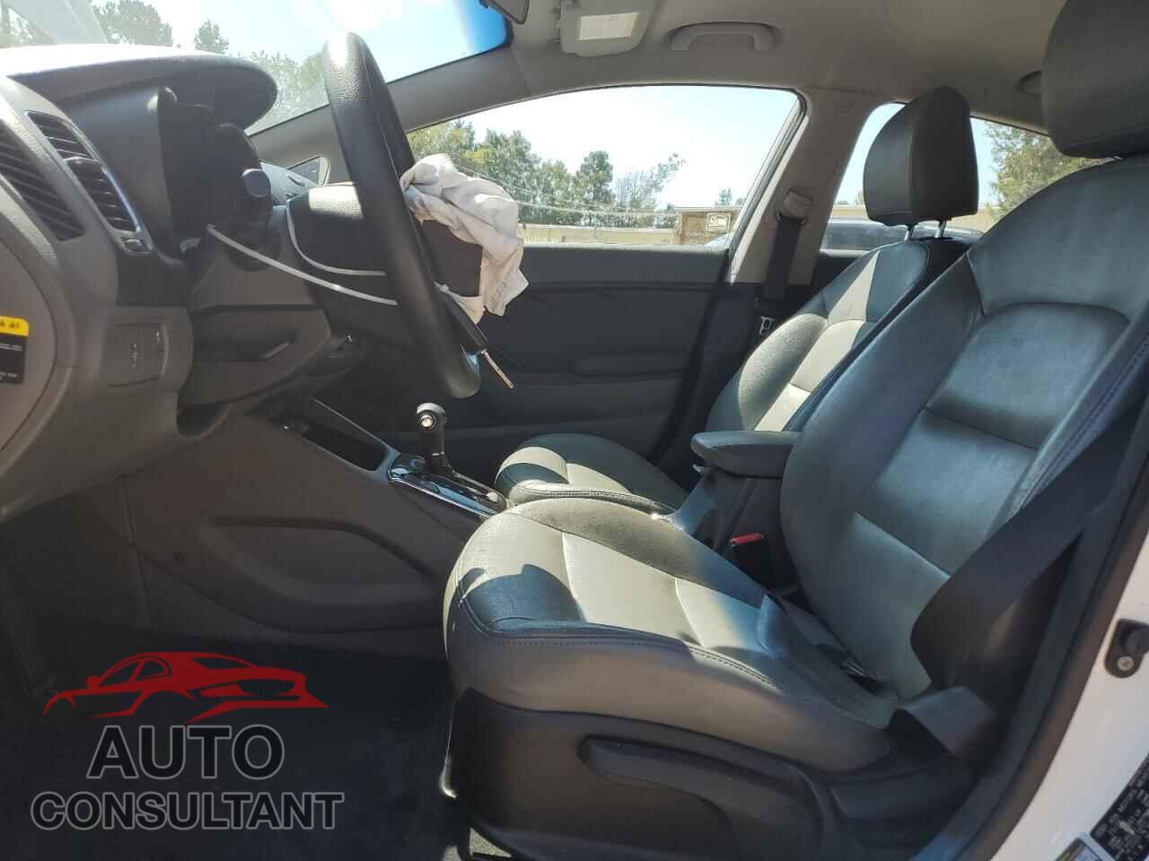 KIA FORTE 2017 - 3KPFL4A74HE089062