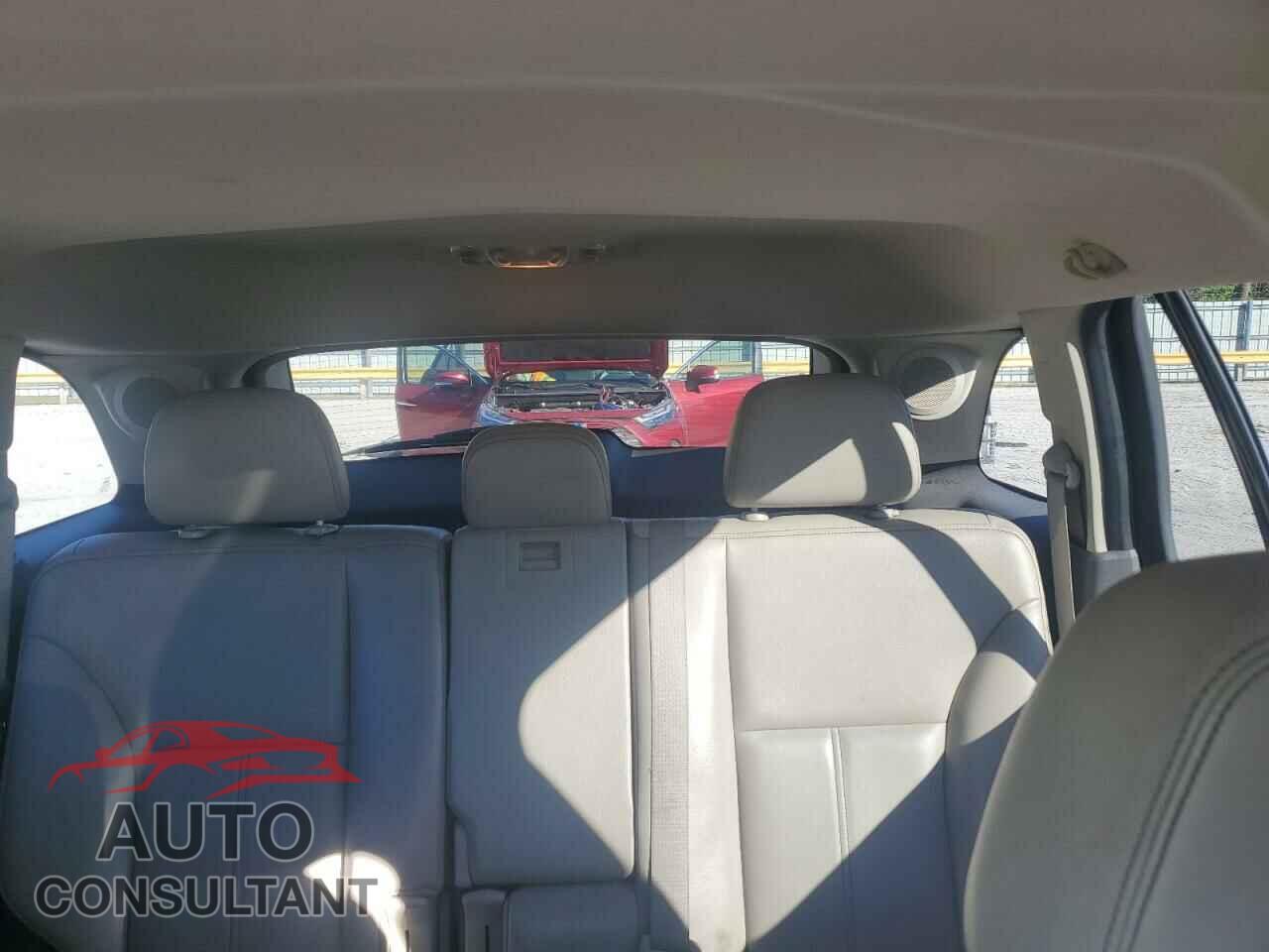 FORD EDGE 2011 - 2FMDK3KC4BBA16655