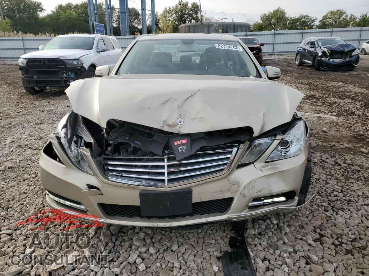 MERCEDES-BENZ E-CLASS 2013 - WDDHF8JB1DA705900