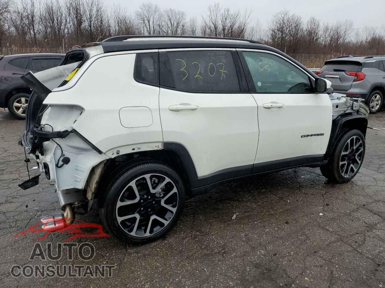 JEEP COMPASS 2021 - 3C4NJDCB8MT583207
