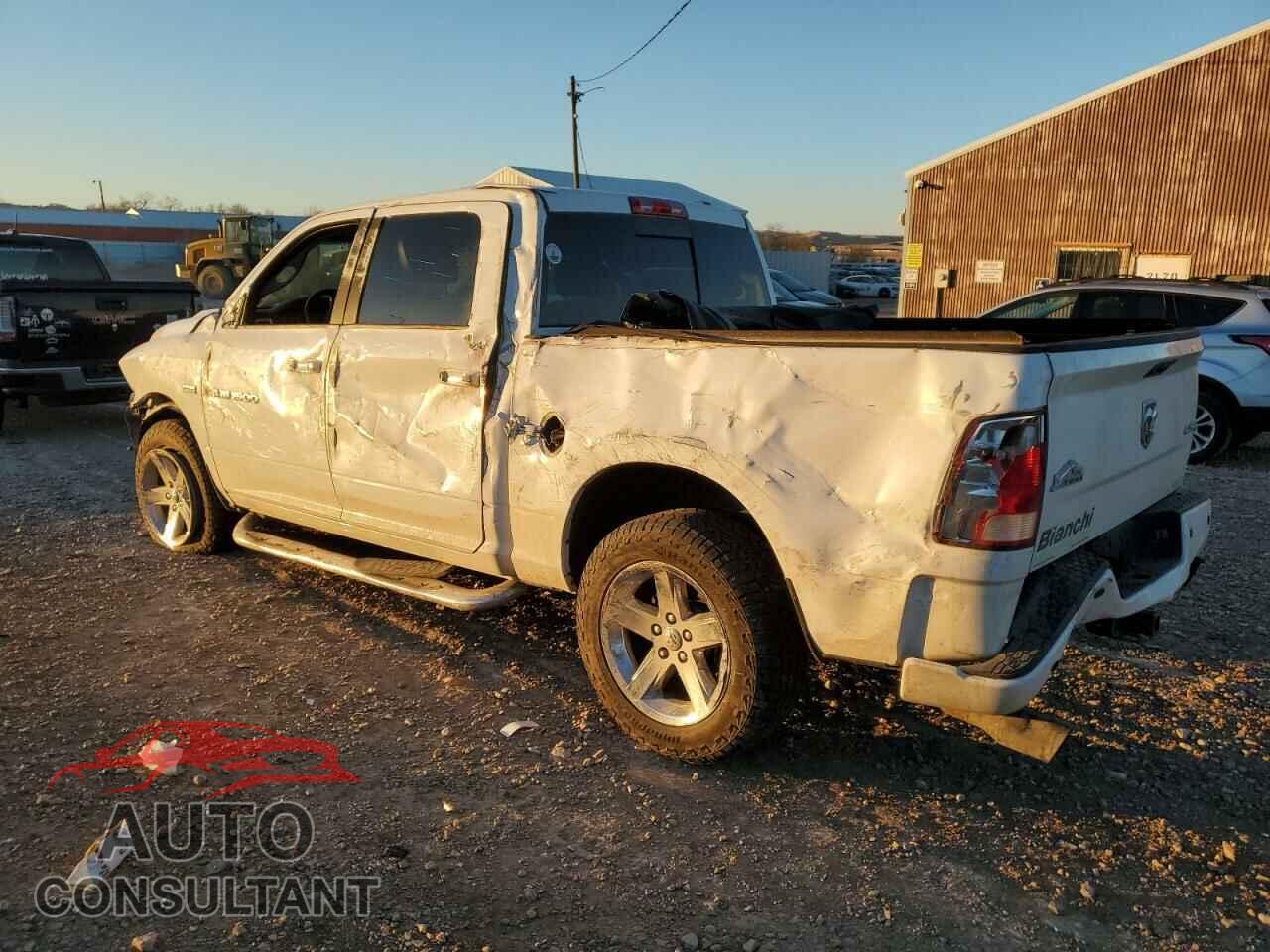DODGE RAM 1500 2012 - 1C6RD7MT6CS258385