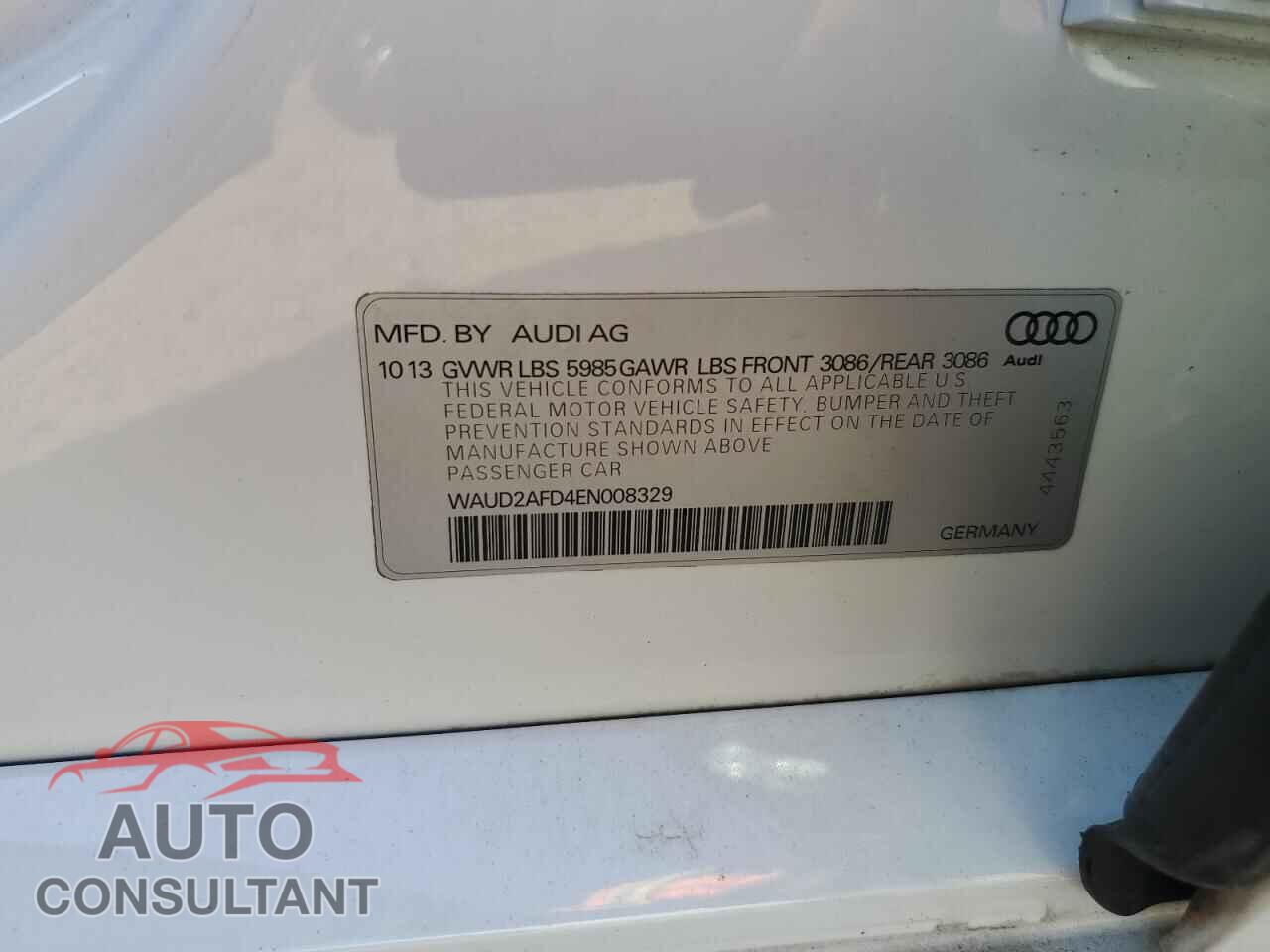 AUDI S8 2014 - WAUD2AFD4EN008329