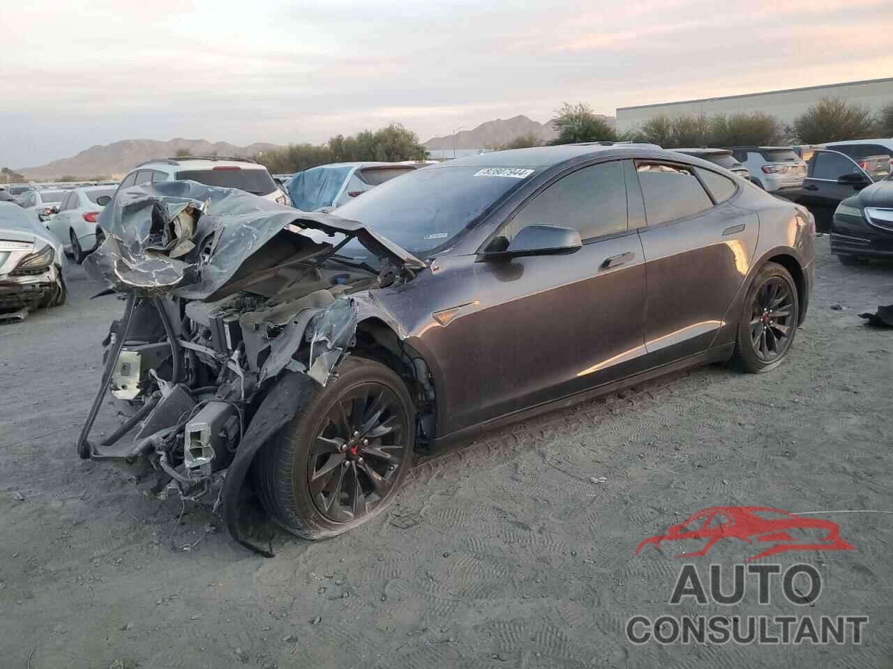 TESLA MODEL S 2015 - 5YJSA1H26FFP69629