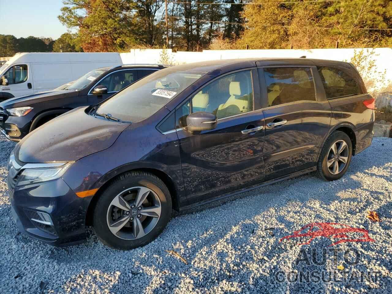 HONDA ODYSSEY 2018 - 5FNRL6H82JB025819