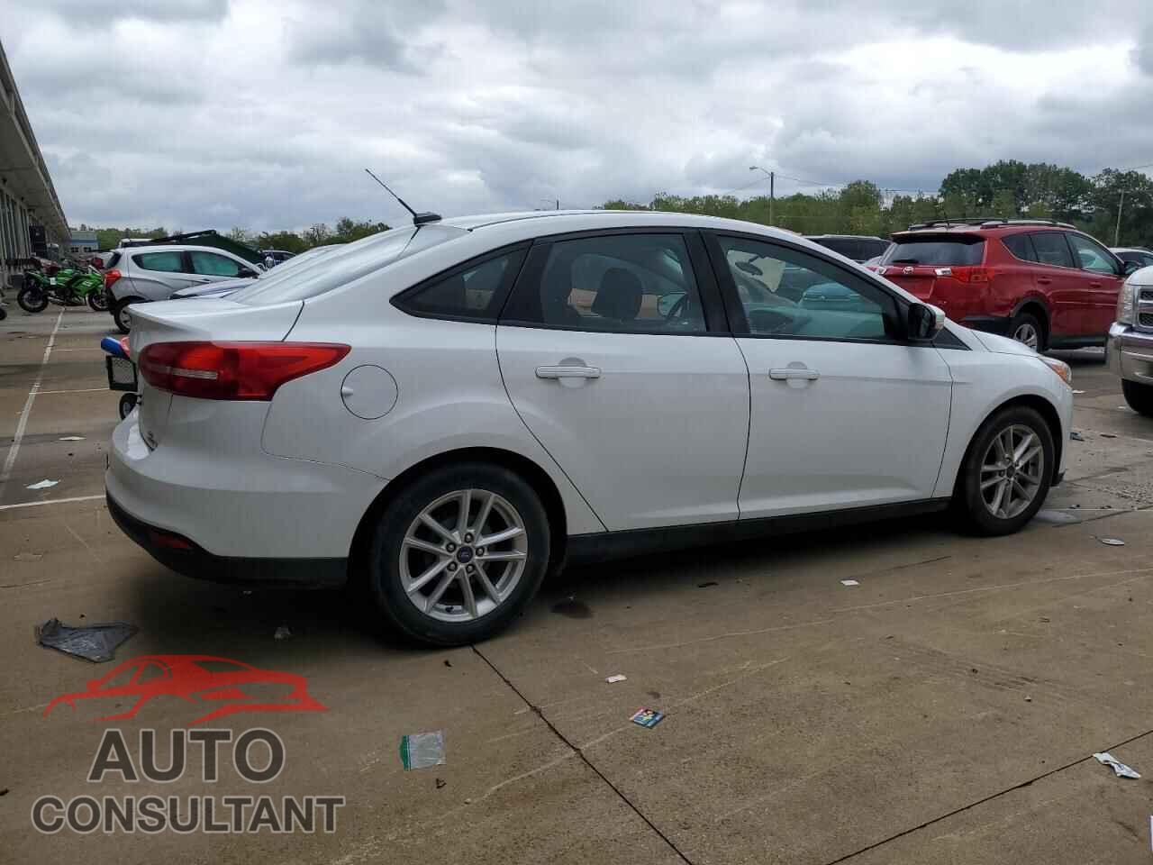 FORD FOCUS 2016 - 1FADP3F20GL355904