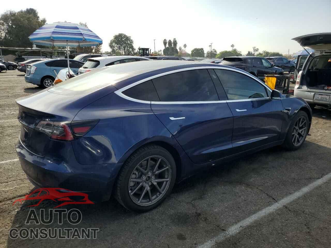TESLA MODEL 3 2018 - 5YJ3E1EA2JF125008