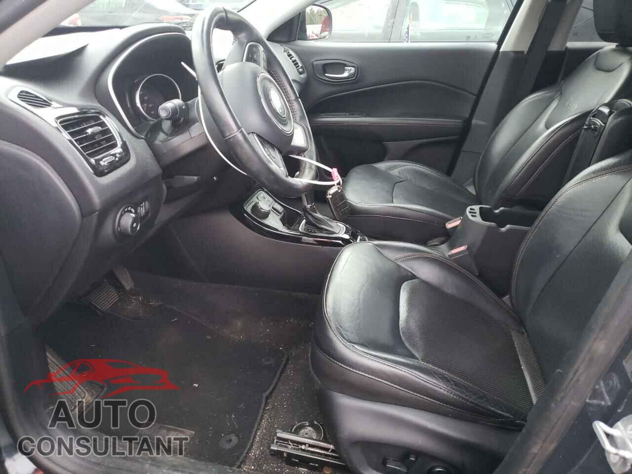 JEEP COMPASS 2018 - 3C4NJDCB5JT200416