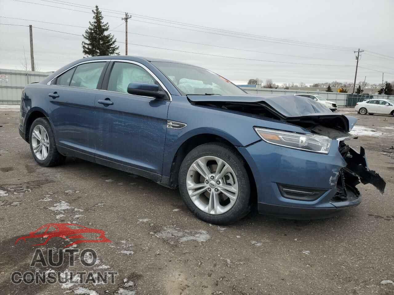 FORD TAURUS 2019 - 1FAHP2E84KG100434