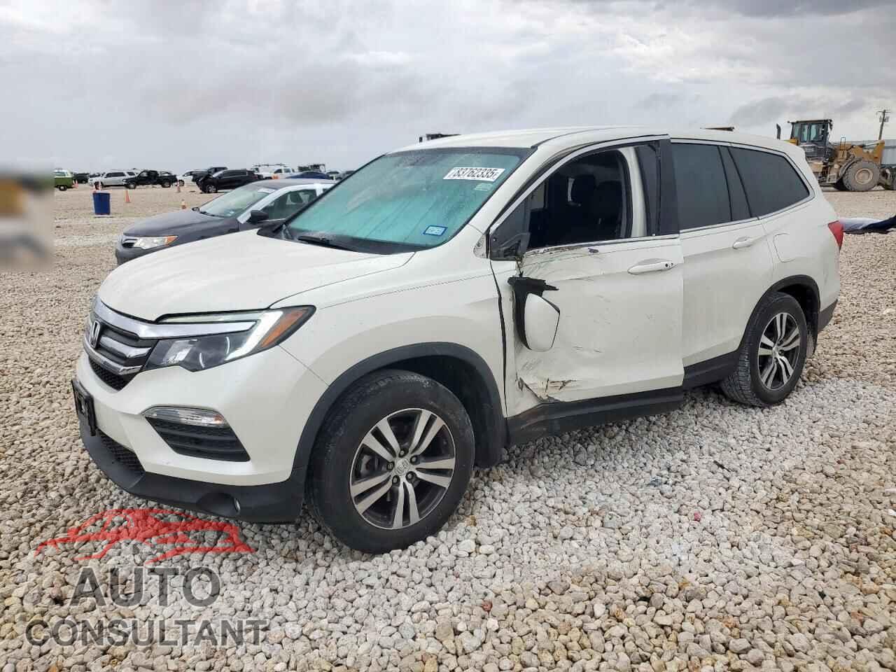 HONDA PILOT 2018 - 5FNYF5H39JB023664