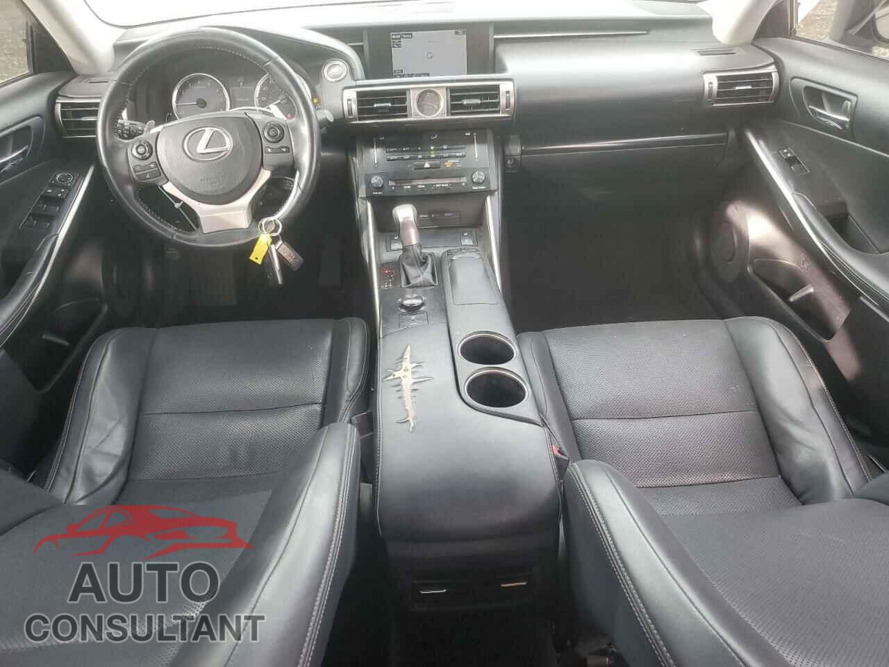 LEXUS IS 2014 - JTHBF1D23E5031292