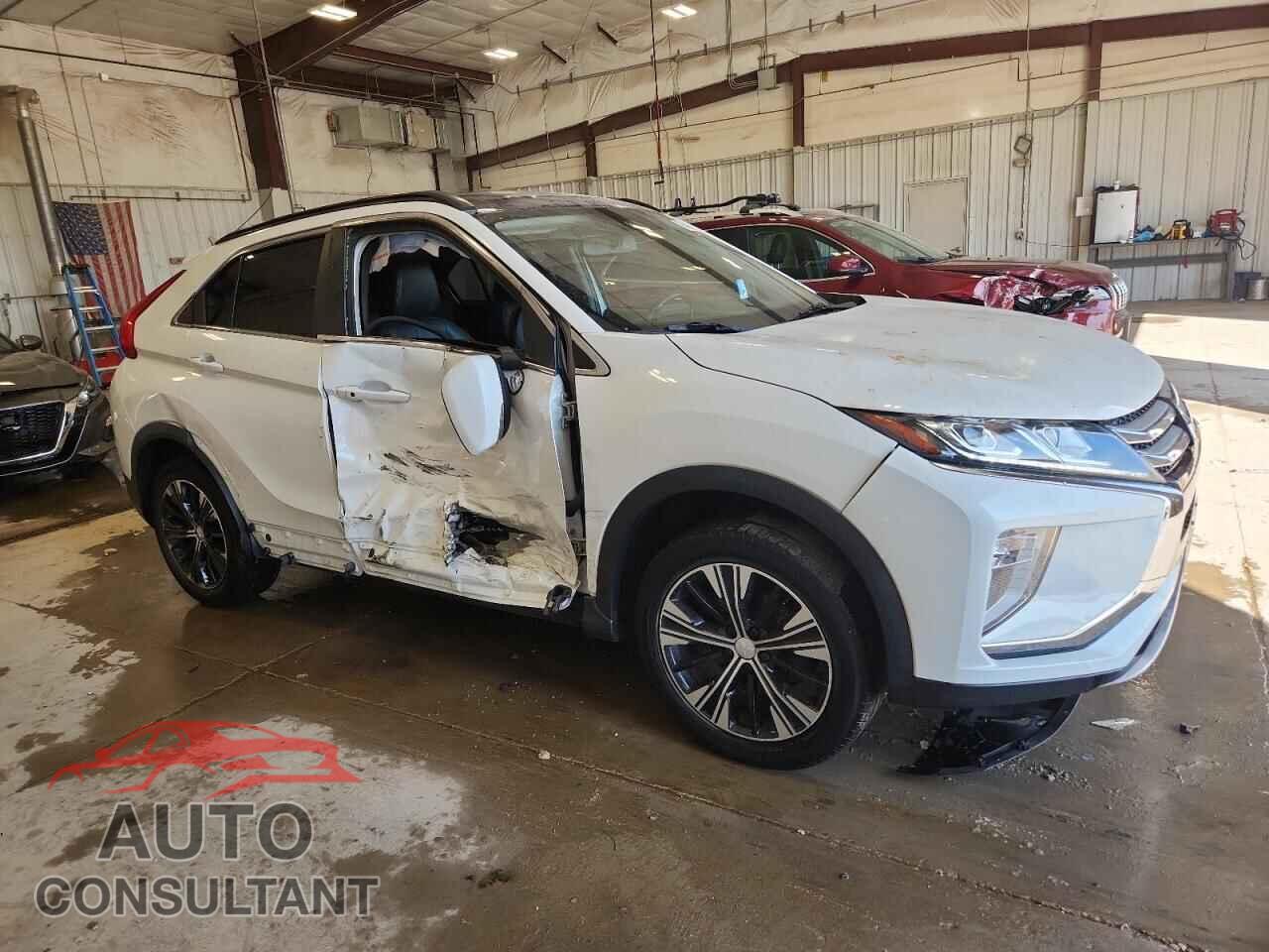 MITSUBISHI ECLIPSE 2018 - JA4AT5AA7JZ038056