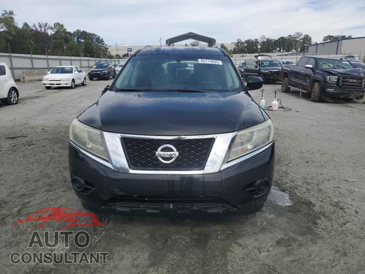 NISSAN PATHFINDER 2013 - 5N1AR2MN0DC656923
