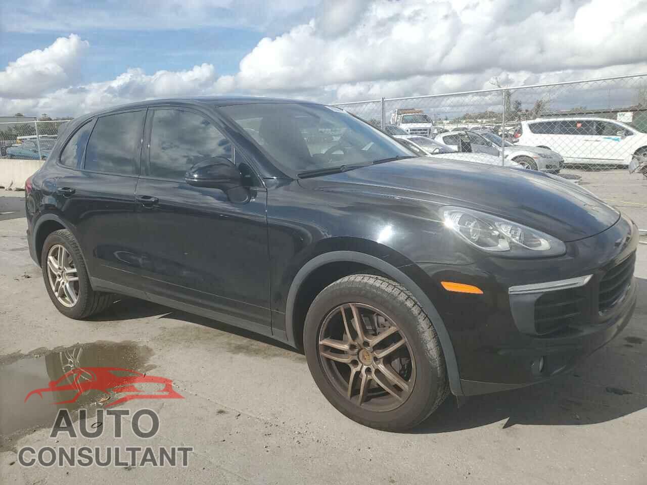 PORSCHE CAYENNE 2016 - WP1AA2A26GLA08673