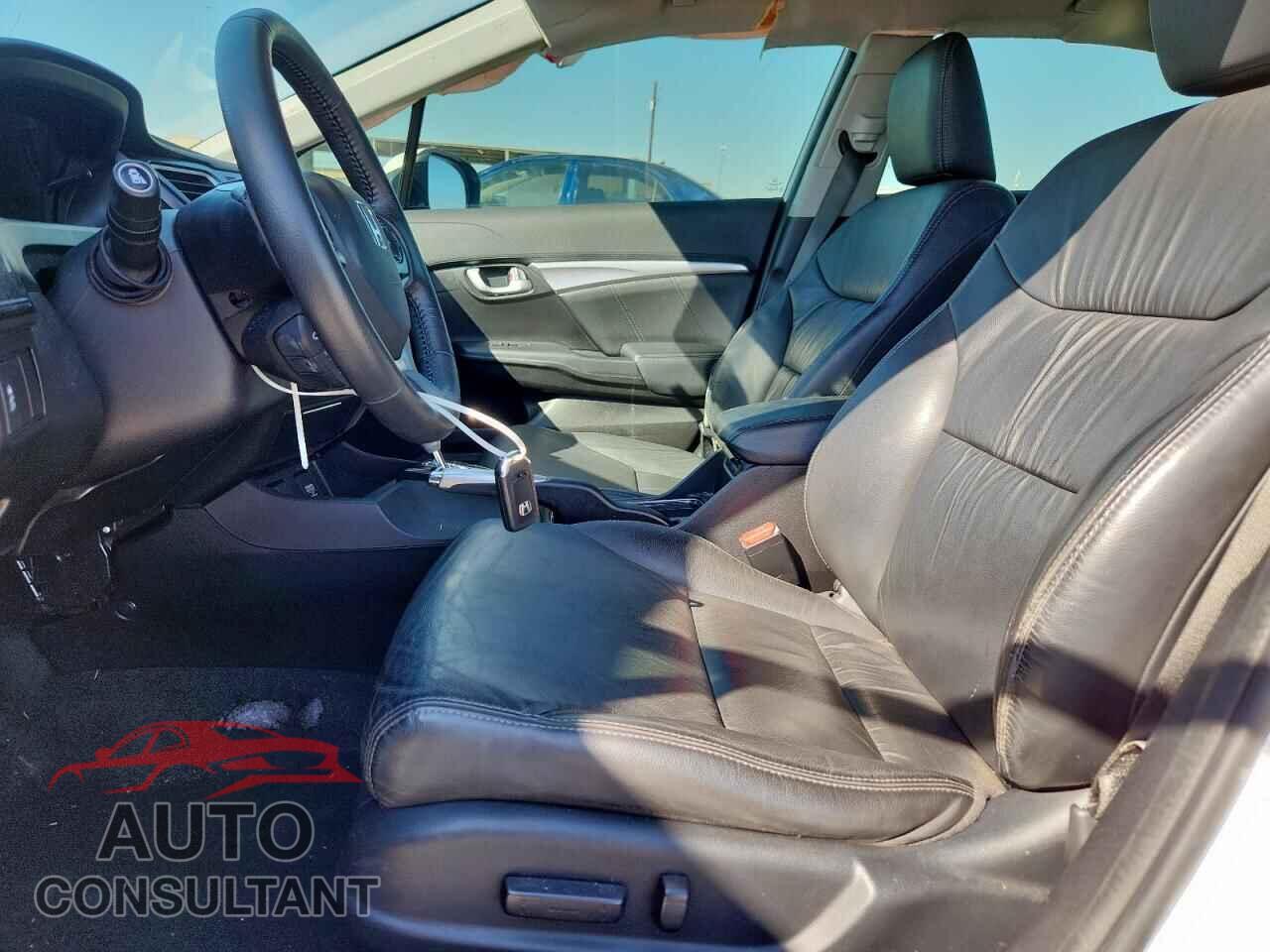 HONDA CIVIC 2015 - 19XFB2F9XFE005132