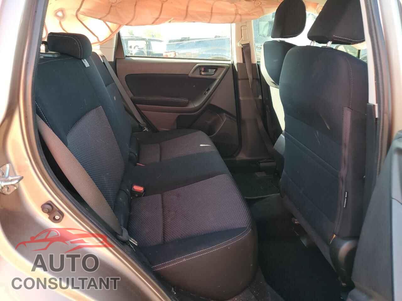 SUBARU FORESTER 2015 - JF2SJAAC4FG534656
