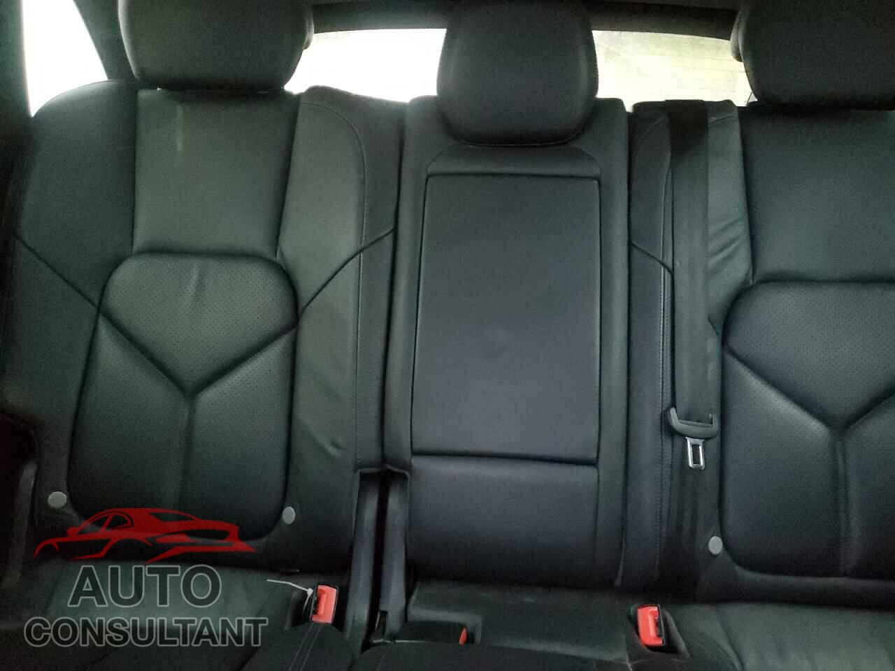 PORSCHE CAYENNE 2012 - WP1AB2A23CLA40374