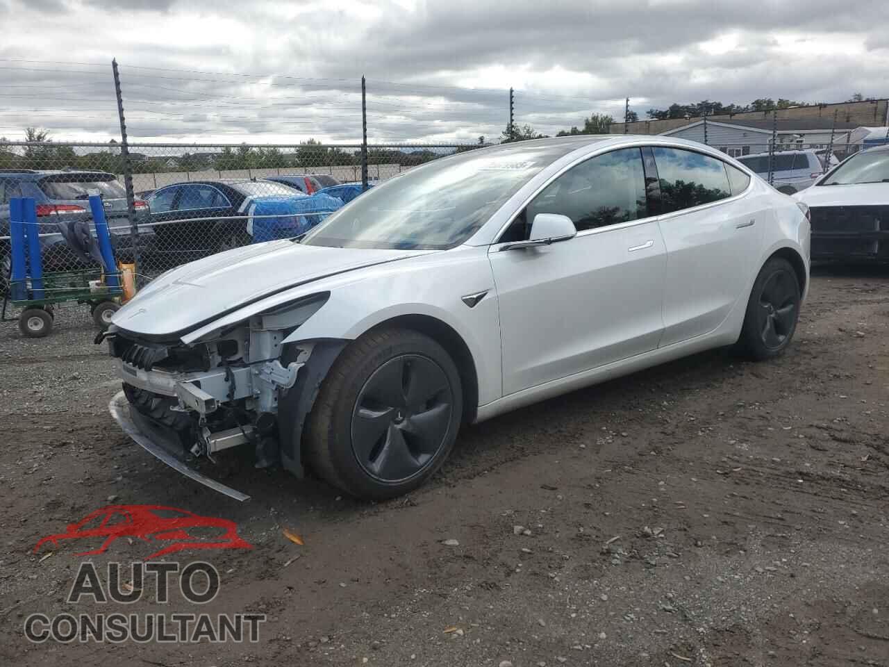 TESLA MODEL 3 2020 - 5YJ3E1EA5LF797177