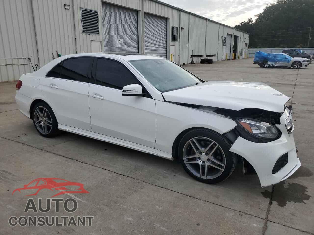 MERCEDES-BENZ E-CLASS 2014 - WDDHF5KB0EA973514