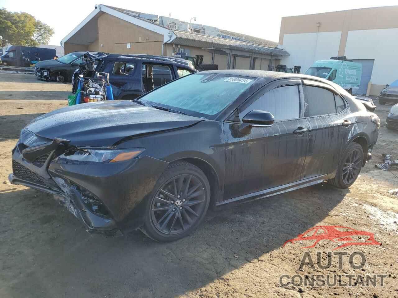 TOYOTA CAMRY 2023 - 4T1G11AK6PU794549