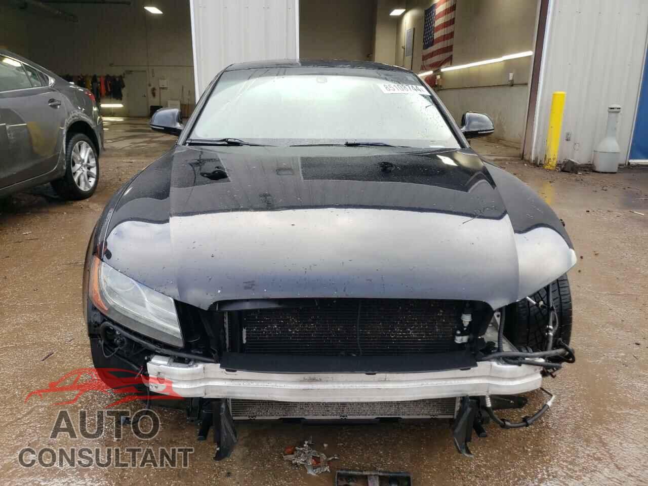 AUDI A5 2009 - WAUDK78TX9A028184