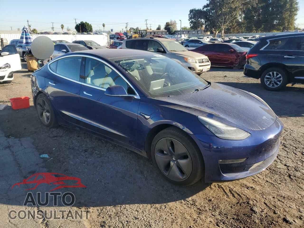 TESLA MODEL 3 2018 - 5YJ3E1EB0JF131012