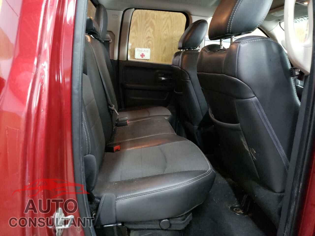 DODGE RAM 1500 2012 - 1C6RD7HT9CS210874