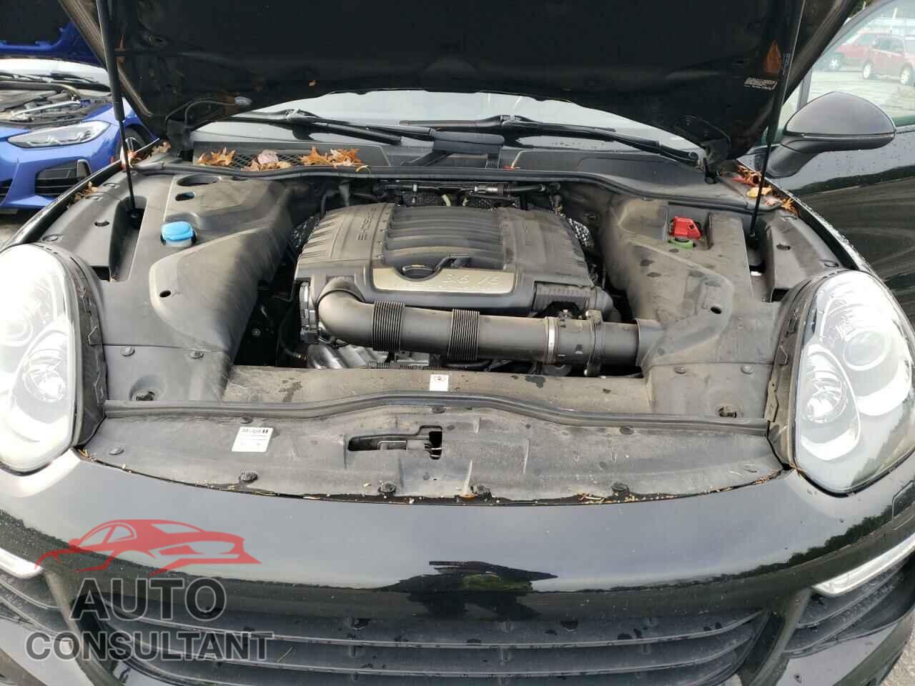PORSCHE CAYENNE 2018 - WP1AA2A2XJKA01397
