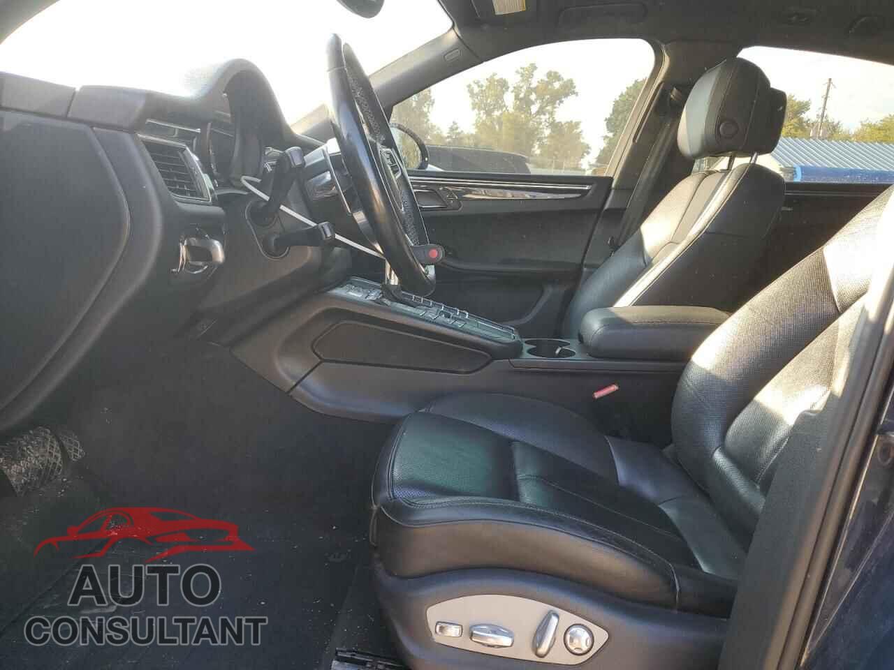 PORSCHE MACAN 2016 - WP1AB2A58GLB43936
