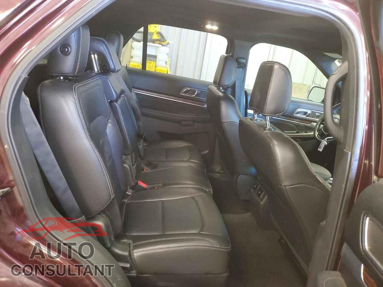 FORD EXPLORER 2018 - 1FM5K8F8XJGB65358
