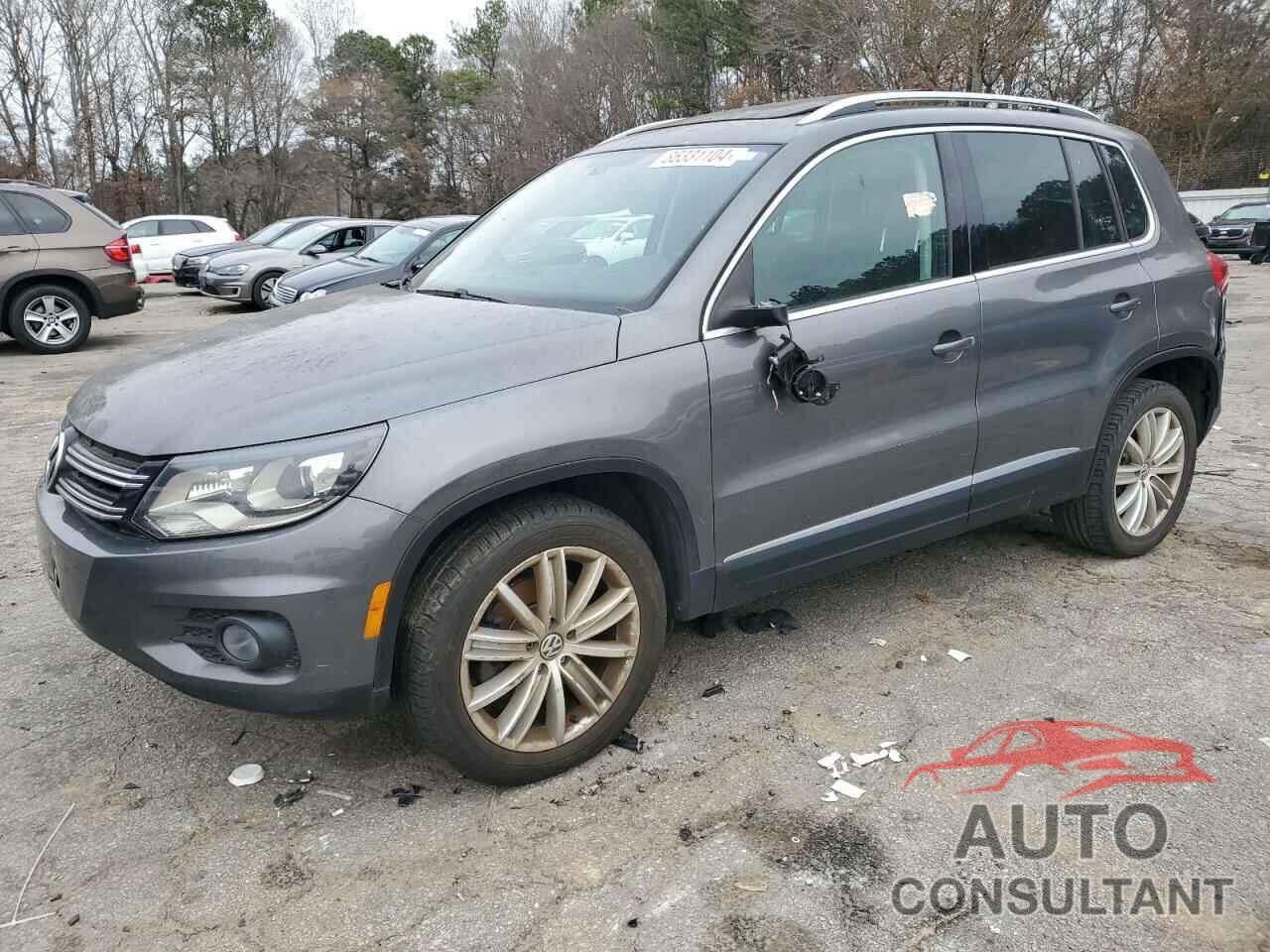 VOLKSWAGEN TIGUAN 2016 - WVGAV7AX5GW597000