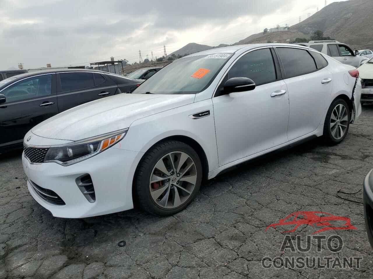 KIA OPTIMA 2017 - 5XXGW4L27HG136850