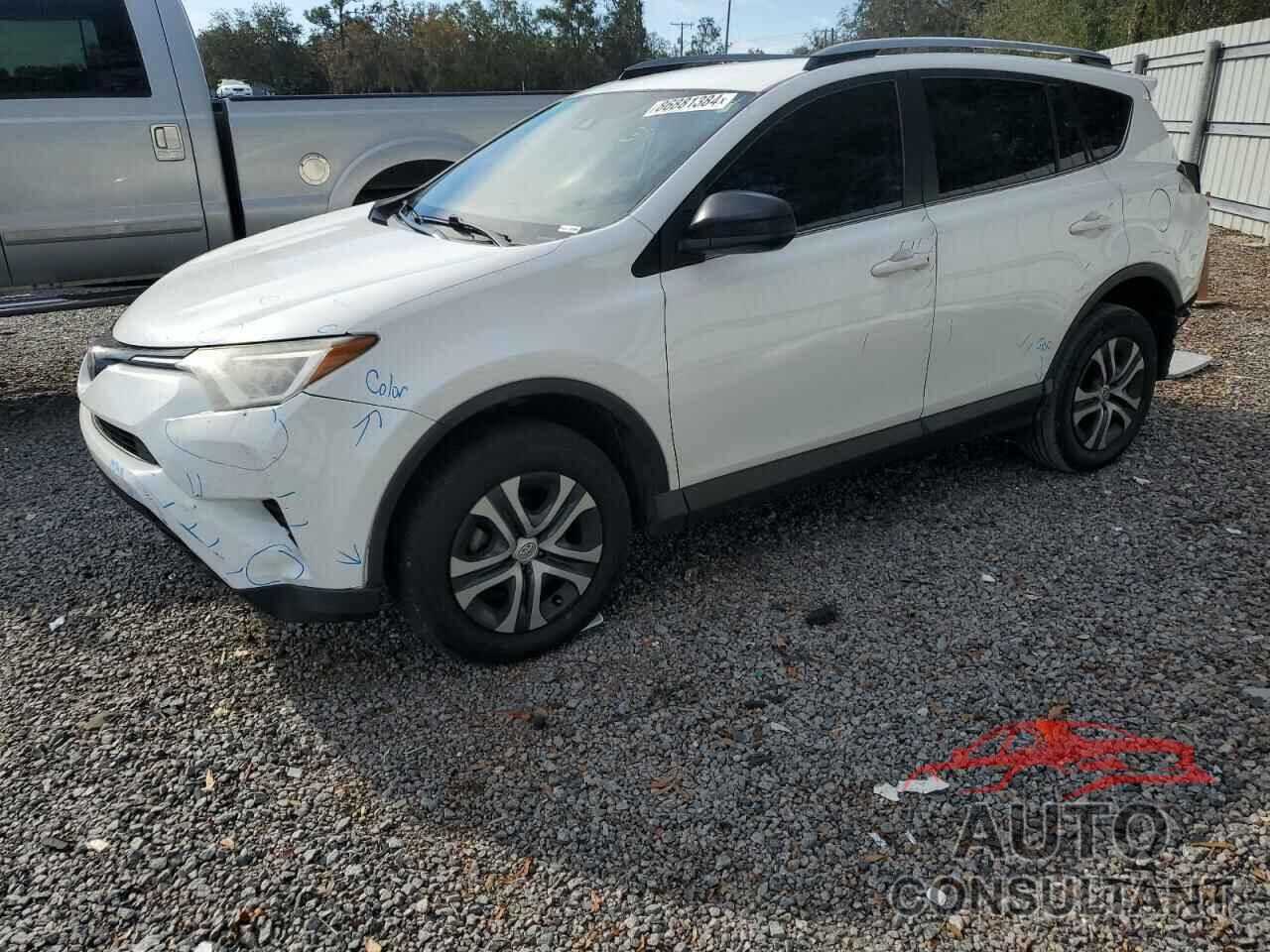 TOYOTA RAV4 2017 - JTMZFREVXHD107916