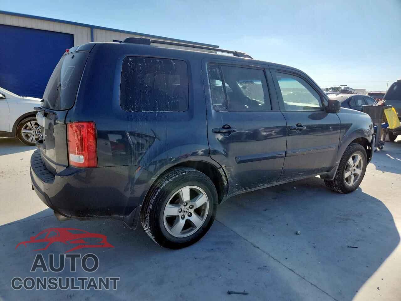 HONDA PILOT 2011 - 5FNYF3H65BB014153