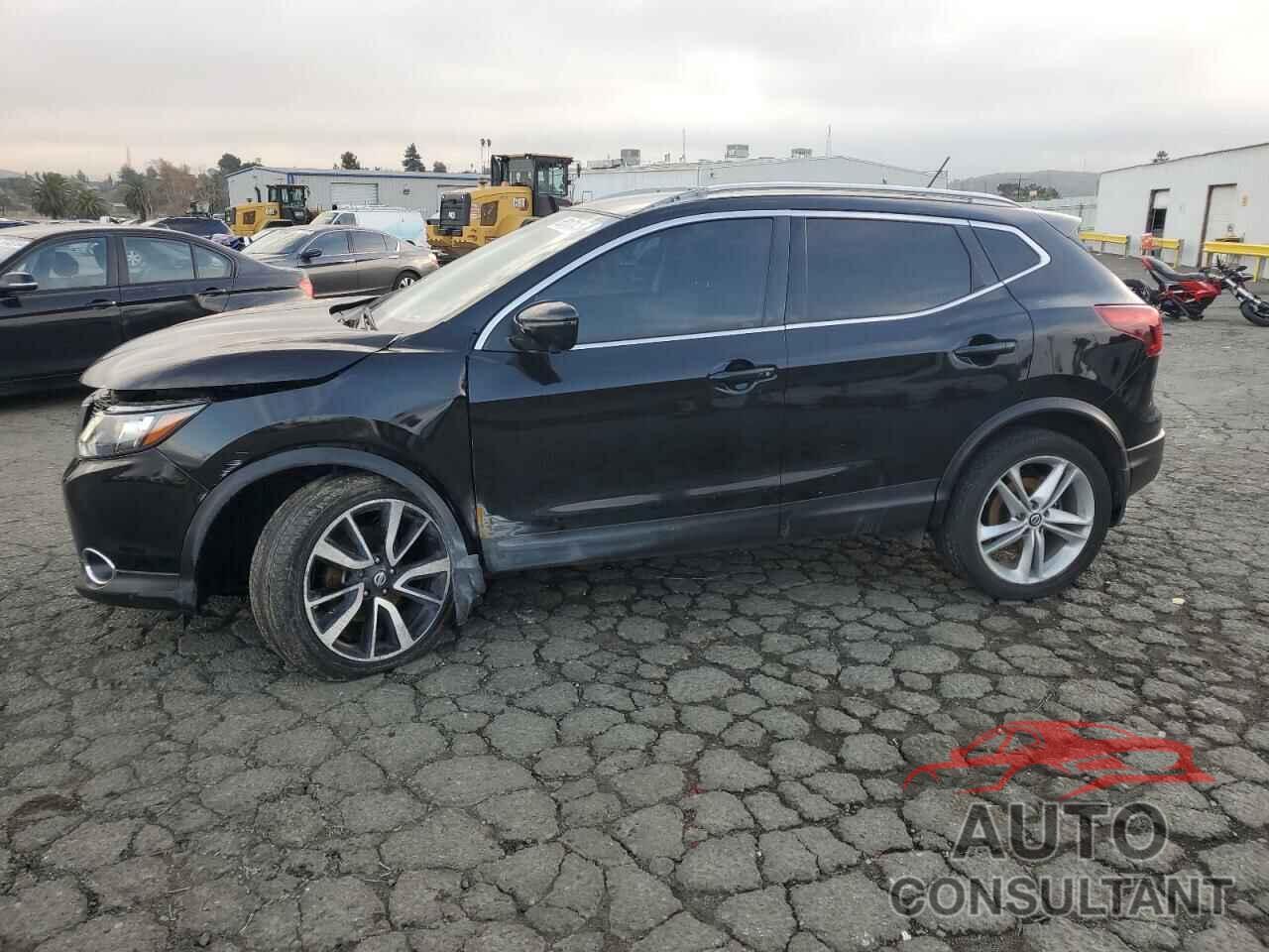 NISSAN ROGUE 2019 - JN1BJ1CP6KW241746