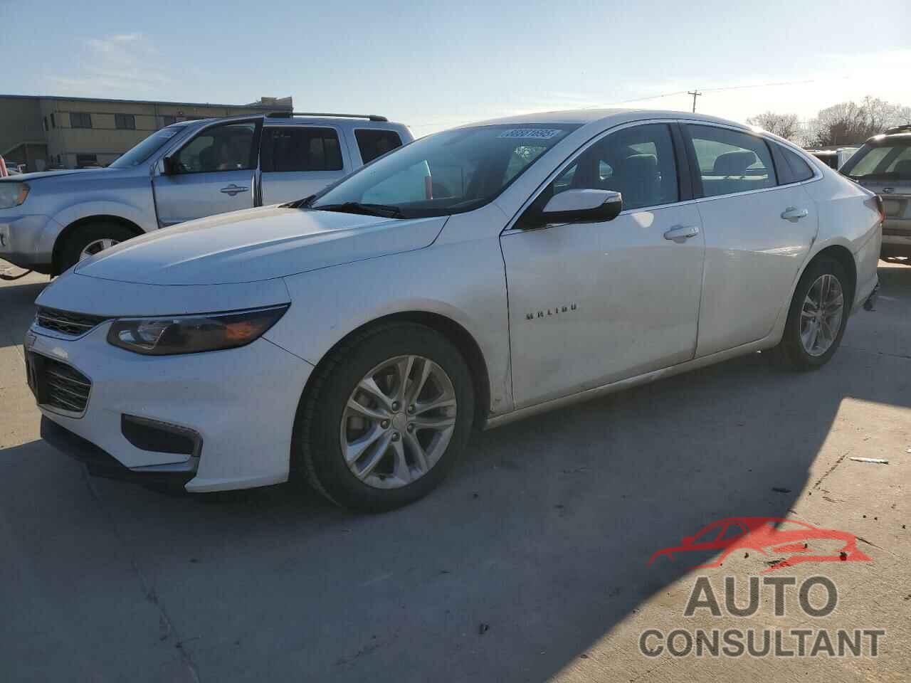 CHEVROLET MALIBU 2018 - 1G1ZD5ST7JF148668
