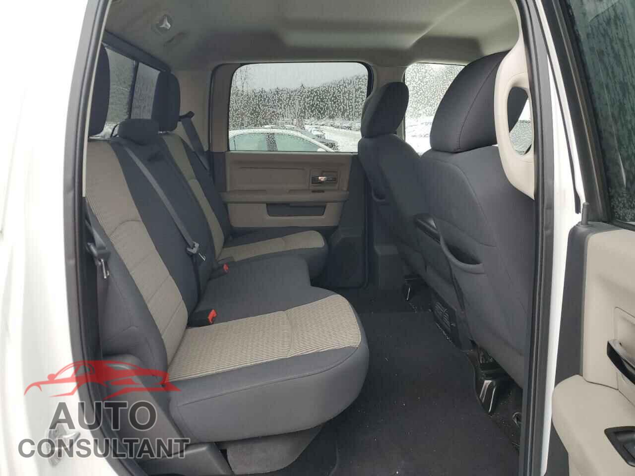 DODGE RAM 1500 2012 - 1C6RD7LT3CS125763